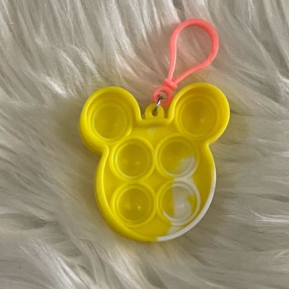 Mouse Pop Sensory Keychain Fidget - Picture 3 of 3